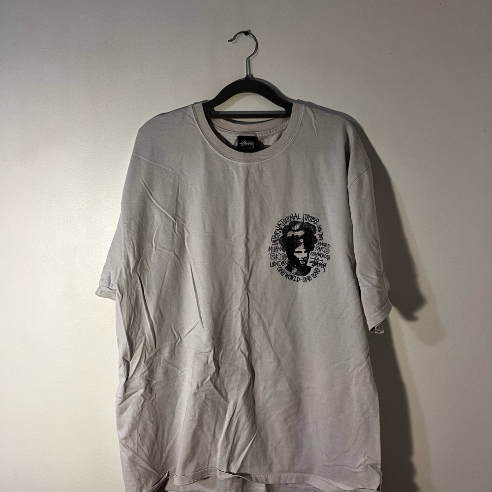 Stussy Men's White Graphic Tee